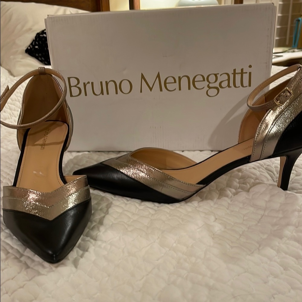 Black and Gold Heels with Stiletto size 41.